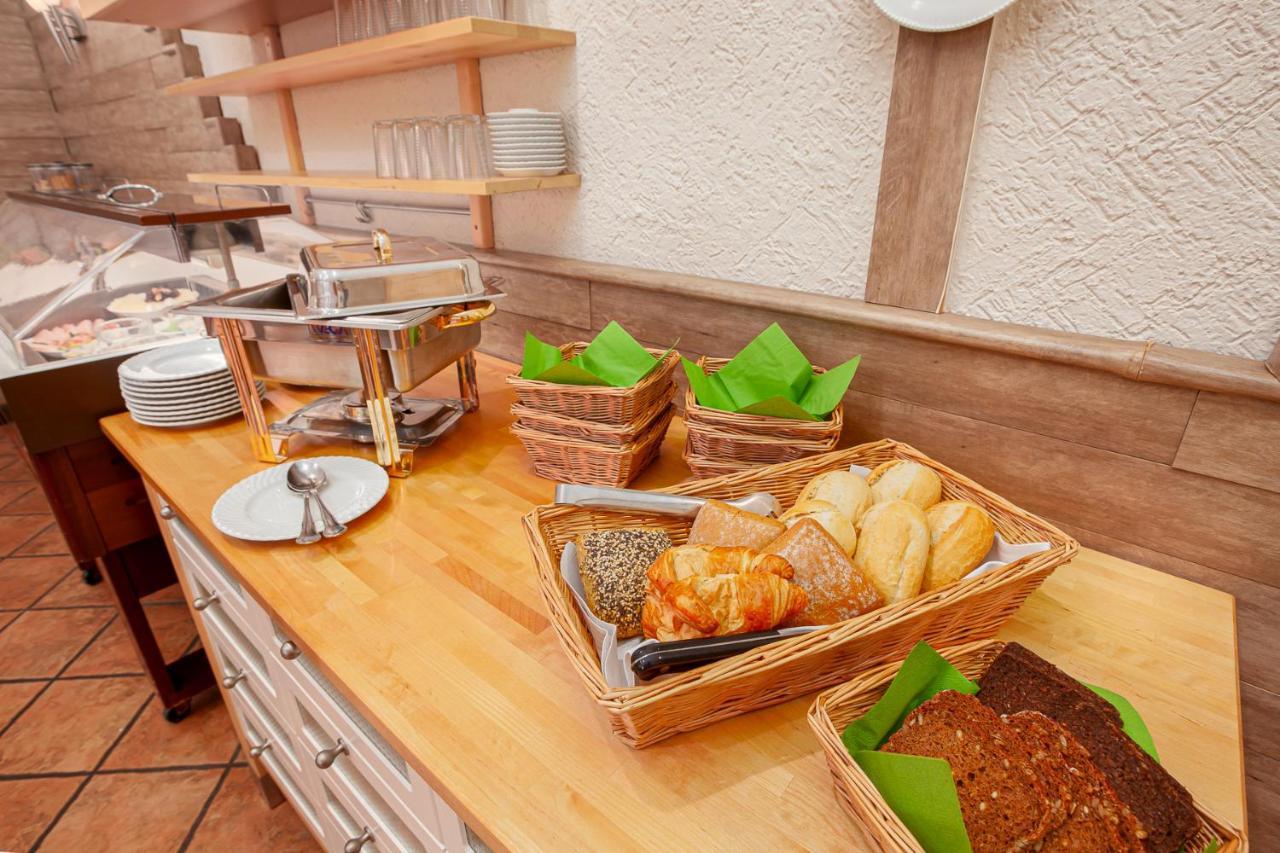 Fröndenberg Hotel Landgasthof Hoelzer מראה חיצוני תמונה